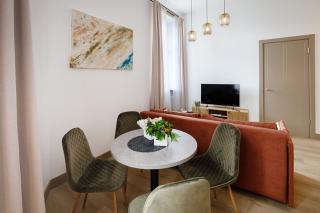 City Retreat Design Apartment - 5