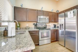 4 Mi to State Farm Stadium Avondale Home with Patio - Avondale - 2