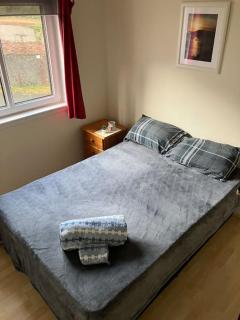 Cosy, convenient, sought after location with private parking - 2