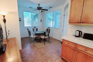 Splendid Vacation Home! Pool, Spa, 2 masters! - Indio - 8