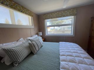 Downtown Mount Cottage - Mount Maunganui - 1