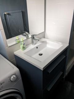 Chambre double confortable, au calme et proche du centre-ville de Lyon - Lione - 8