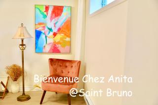 Basement 2-bedroom apartment near National Park and Montréal - Saint-Bruno-de-Montarville - 0