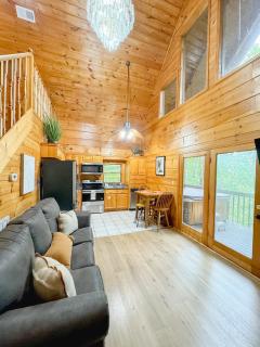 Romantic Notions - Sevierville - 8