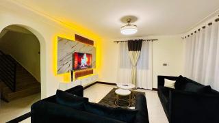 Serenity LakeView 4BR Duplex Entebbe Close to Airport - Entebbe - 2