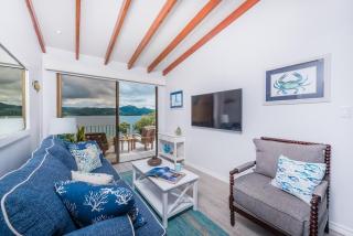 Oceanfront Newly Interior Renovated Condo - Playa Flamingo - 6