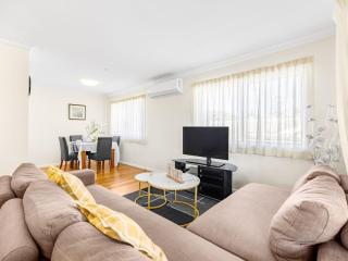 Peaceful 3BR Comfy Unit Sunnybank near Everything - Brisbane - 8