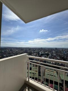 Spacious 1BR with Sunset view at The Celandine - Manila - 3