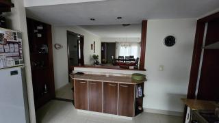 Casa familiar luminosa con cochera y parilla - Mar del Plata - 5