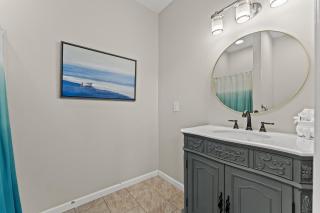 Blue Oasis Beach Vacation Home with Private Pool & Hot Tub - Panama City Beach - 4