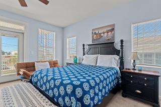 Blue Oasis Beach Vacation Home with Private Pool & Hot Tub - Panama City Beach - 2