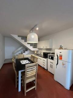 Departamento en Mendoza, ciudad, 3 plantas - Mendoza - 0