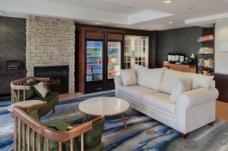 Fairfield Inn & Suites by Marriott Dayton Troy - 3