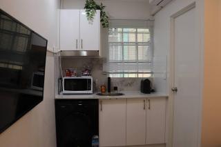 Convenient & Compact Studio - Sydney - 2