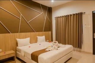 Puri Senggigi Hotel - Senggigi - 6