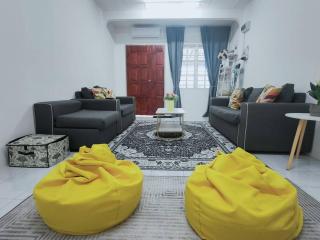 CASA AIRA Cozy & Comfy Home - Kampong Kepayang - 9