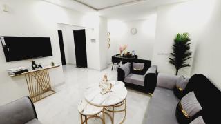 2 Bed Luxury Apartment, Pool, Gym, Cinema - 8