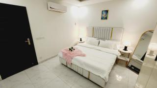 2 Bed Luxury Apartment, Pool, Gym, Cinema - 2