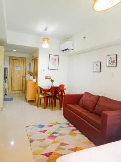 Inspiria Spacious Family Studio - Davao - 1