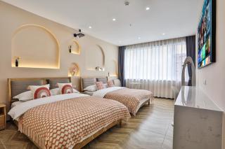 Chuxin Moshe Hotel--Free shuttle bus service from PuD'ong Airport and Disneyland is available - Waxie - 4