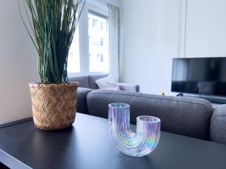 Stunning 2 BR Apartment In The City Centre - Kuopio - 4