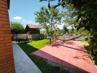 A family house at the outskirts of Fruska Gora, Novi Sad! - Sremska Kamenica - 5