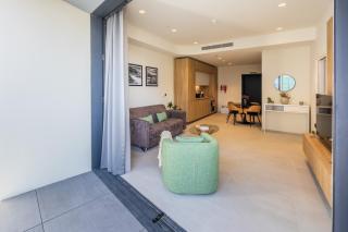 The Signature Suite in Mercury Tower - St Julian's - 8