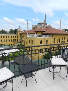 Berk Guest House - Grandma's House - Istambul - 8
