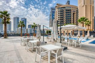 Cozy 1BR Getaway in Sparkle Tower 3, Dubai Marina buy Deluxe Holiday Homes - Dubai - 3