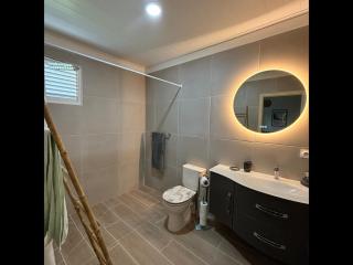 Ty Free Dom - Maison climatisée avec piscine chauffée - Le Diamant - 1