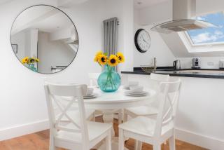 Stunning Penthouse Apartment - Sea view - Plymouth - Parking - By Habita Property - Plymouth - 4