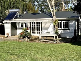 Kauri post cottage - Waipapa - 0
