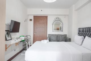 Warm and Tidy Studio at Cinere Resort Apartment By Travelio - Depok - 2