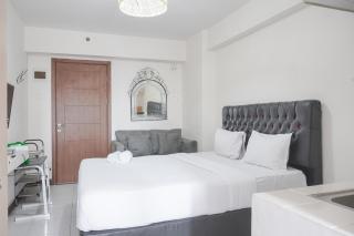 Warm and Tidy Studio at Cinere Resort Apartment By Travelio - Depok - 9