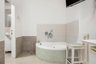 Hadas Spa Apartment Yavne'el by Sea N' Rent - Yavneʼel - 6