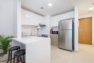 Cool and aesthetic 1-Bedroom perfect for 4 in Jumeirah Golf Estates! - Dubai - 8