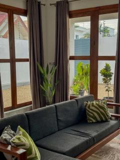 Kidas Villa - Solar, AC, Wi-Fi, Private Pool & Gym - 8