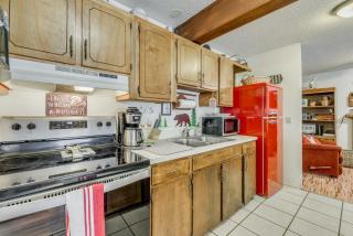 Eagle's Nest - Hot Tub, Deck & Prime Location cabin - Cloudcroft - 1