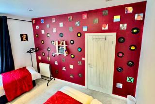 Three Bedroom House By Peacegrove Homes Short Lets & Serviced Accommodation Brighton With Free WiFi & Pet Friendly - Brighton & Hove - 7