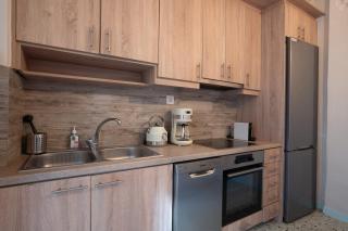 Serenity Haven - New Renovated 2Br Apt in Koukaki - Atene - 8