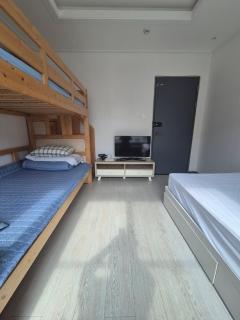 Yolo House - Incheon - 3