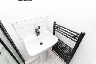 Modern Studio in Nottingham Convenient Location with All Amenities - Nottingham - 5