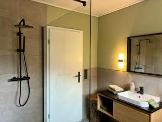 Landleeven No11 - - 9