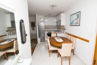 Apartment Jerko - Omiš - 1