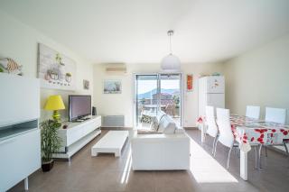 Al Balcó Català - Appt avec terrasse et piscine - 9