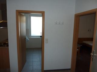 Monteurwohnung 2 Zimmer 5 Betten, Küche, Bad, Waschmaschine - Uelzen - 8