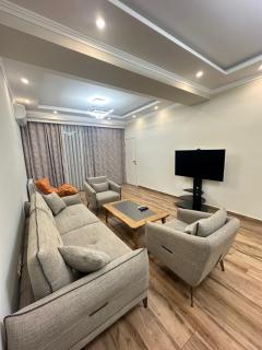 Luxury 2 bedroom apt with a balcony in the small center at Koghbatsi 16, New Building - Erevan - 8