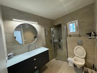 איסלנד עין כרם נוף עם דירה - 8