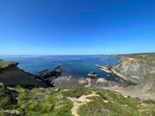 Coastal Caravan in Solva - Haverfordwest - 6