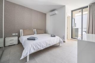 Chic Downtown Hideaway - Msida - 7